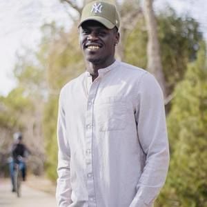 Meet your Posher, Emmanuel